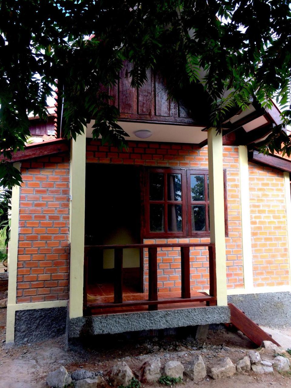 Sabaidee Guesthouse & Restaurant Nam Theun Экстерьер фото
